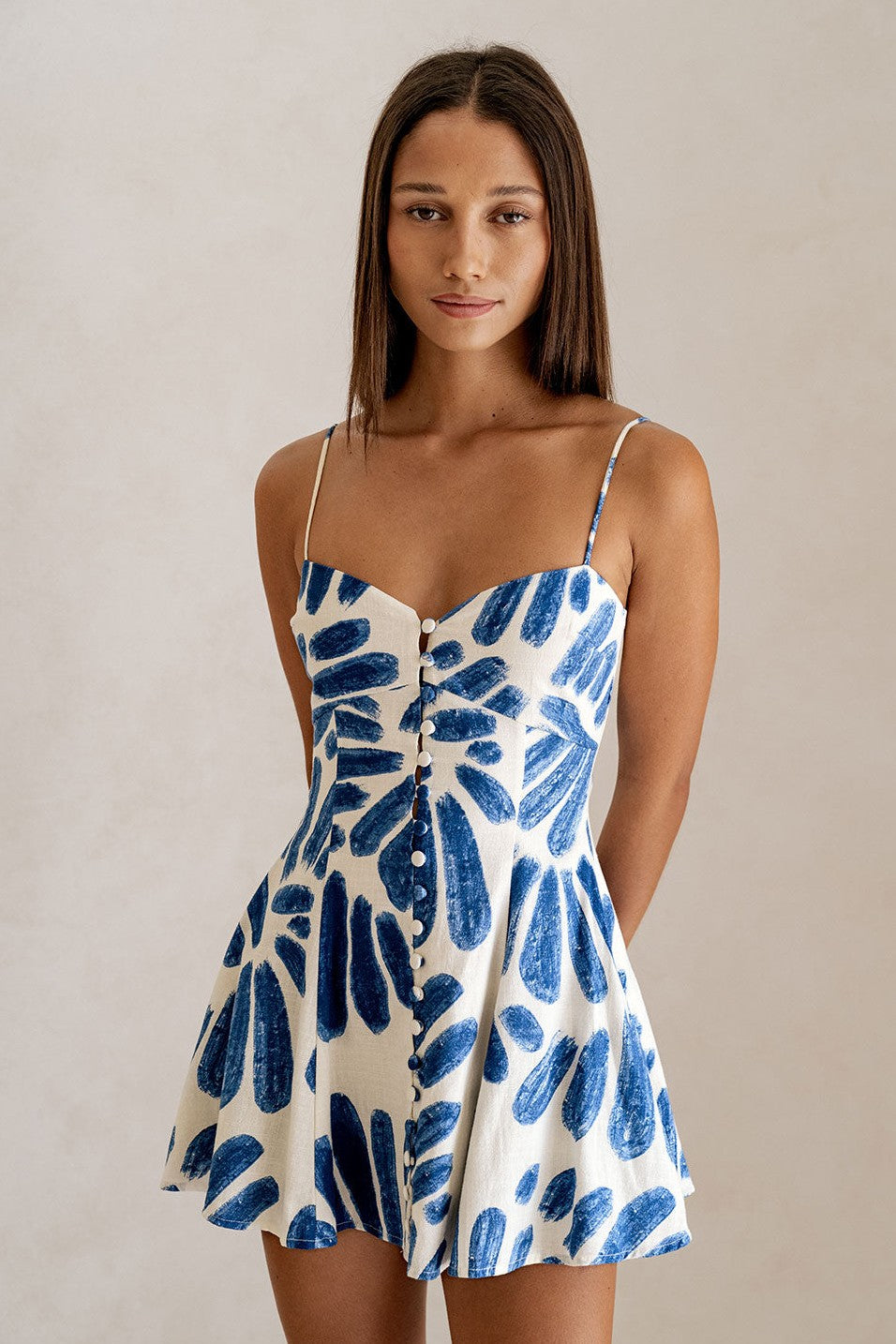 Blue mini dress, side view