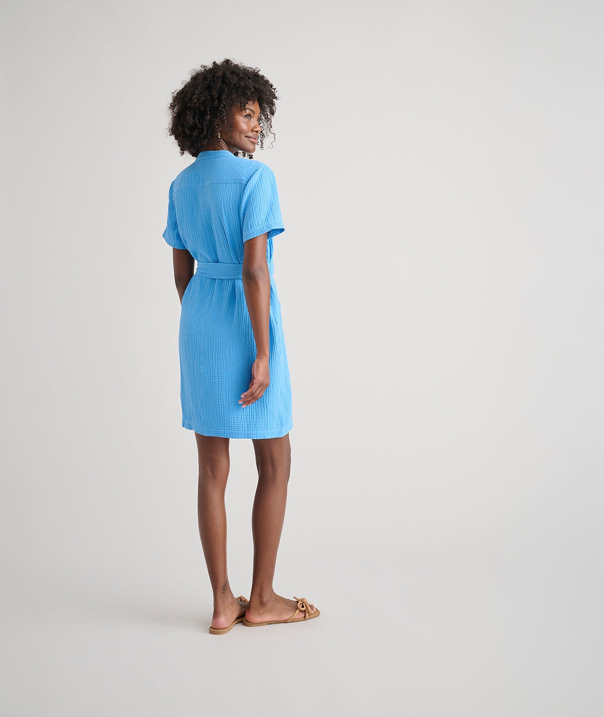 blue crinkle cotton dress, back view