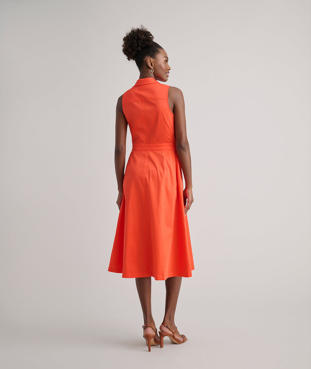 sleeveless cotton shirt dress, back view